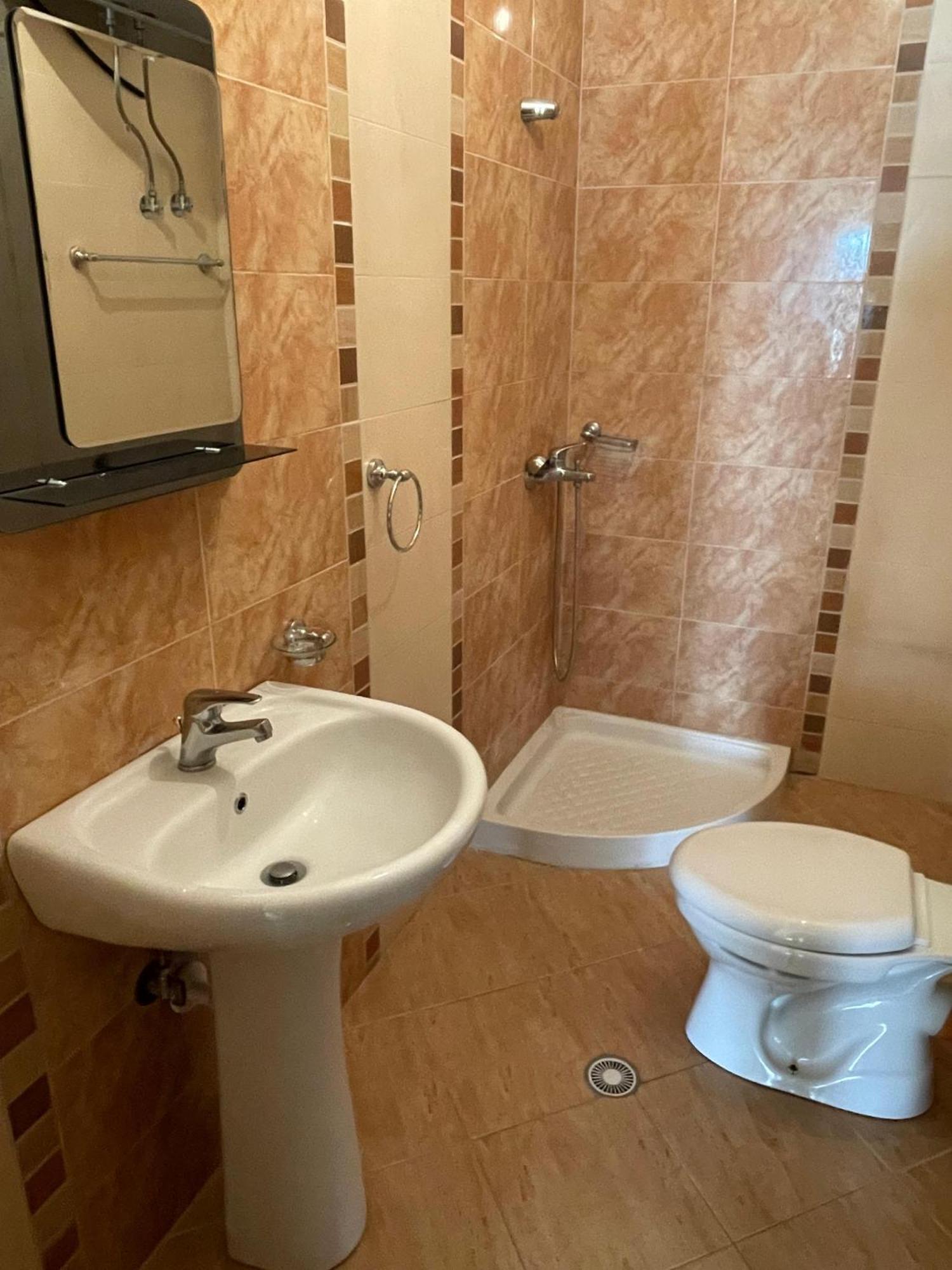 Lovely 3-Bedroom Apartment Rei Sarande Luaran gambar
