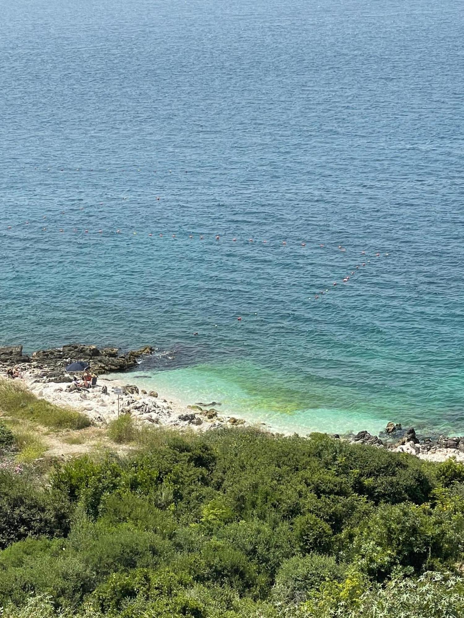 Lovely 3-Bedroom Apartment Rei Sarande Luaran gambar